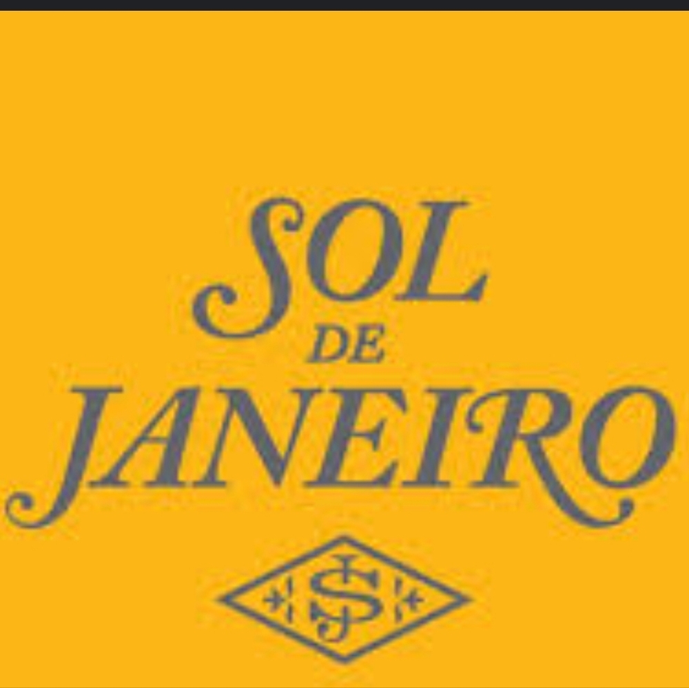 Sol de Janeiro 76 And 48